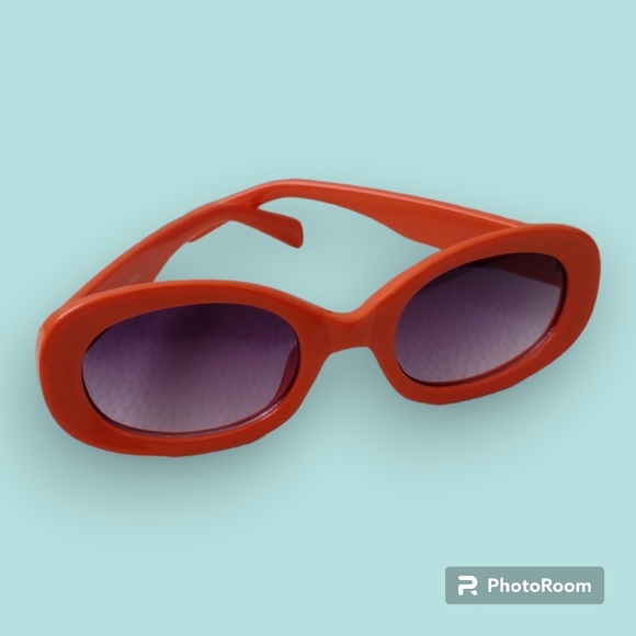 🎯🎯SALE🎯🎯NWT Orange Oval Retro Style Sunglasses UV Protection - Picture 5 of 6